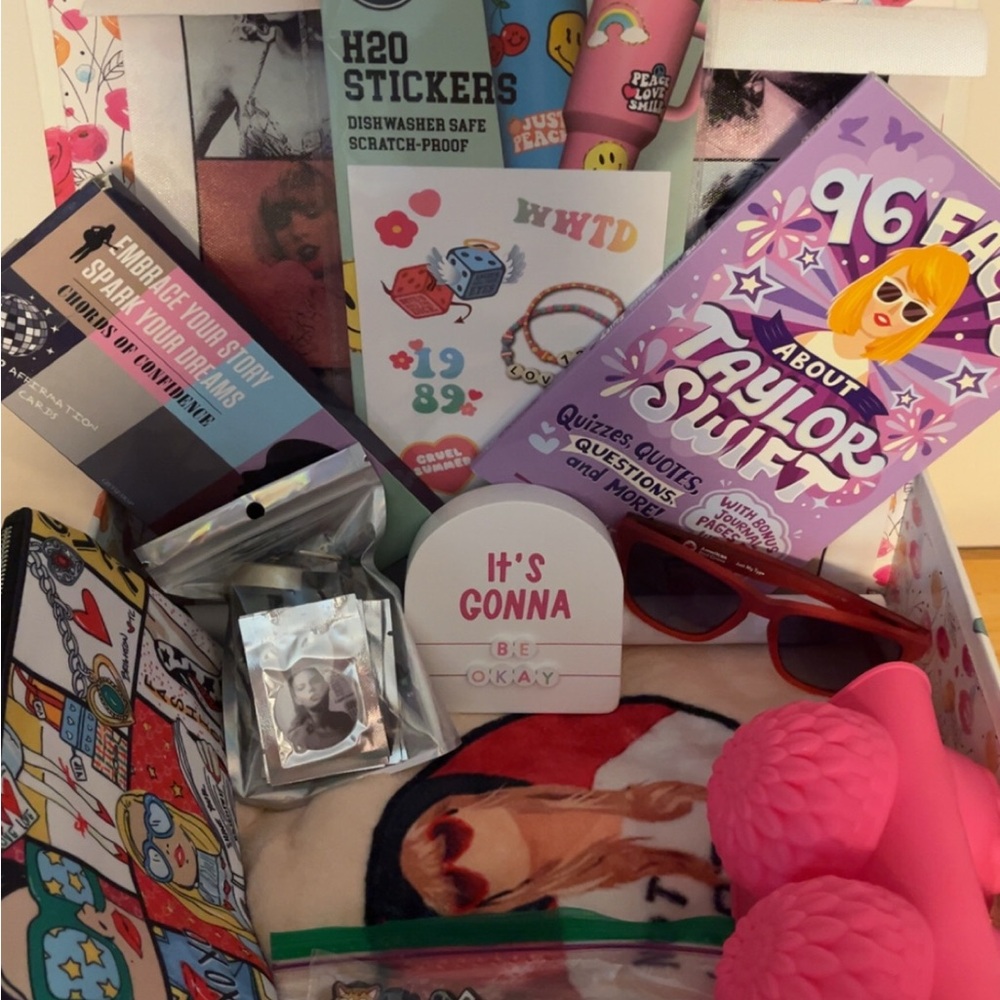 Taylor swift second hand handmade gift box.